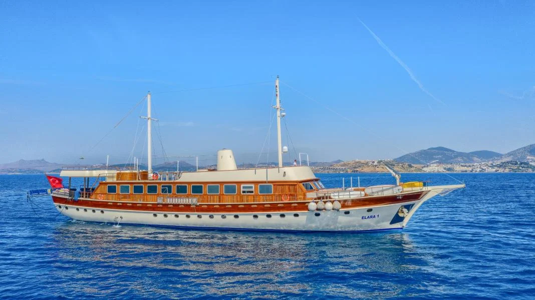 Elara 1 Yacht: Large Group Yacht Charter in Bodrum